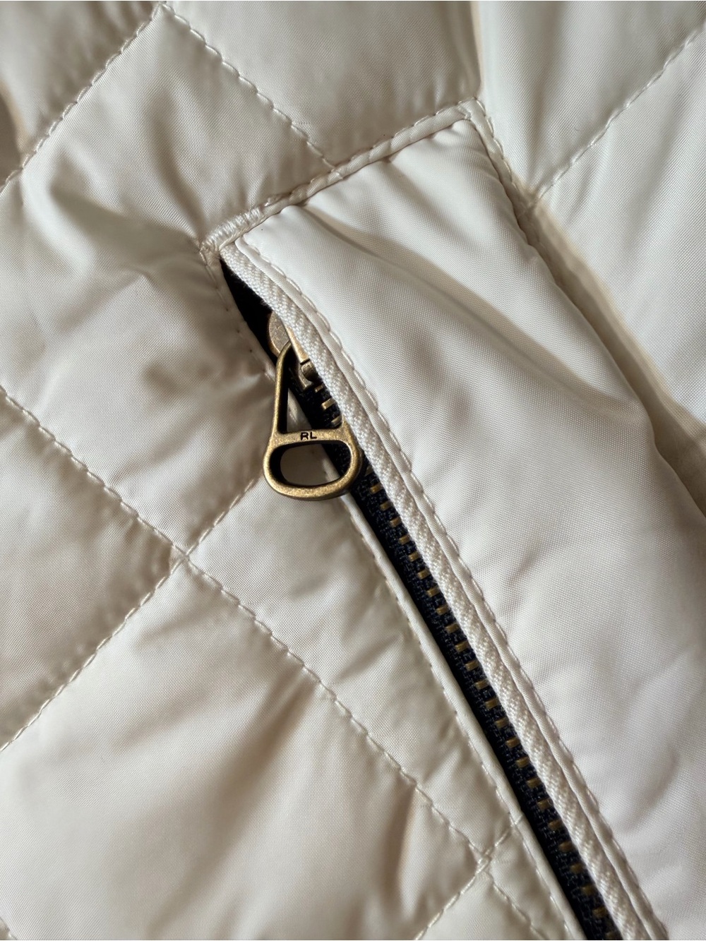 Ralph Lauren White Quilted Zip-Front Vest - Picture 6 of 8